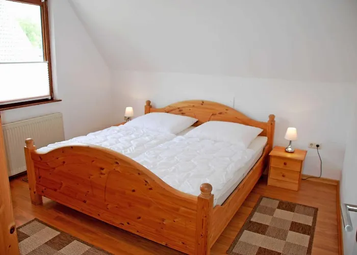 Neu _ Meeresgefluester